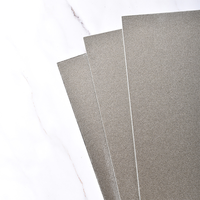Laminé d'isolation électrique haute température (500 800°C) Feuille de mica flexible mince Argent/Or Certifié ROHS pour l'isolation