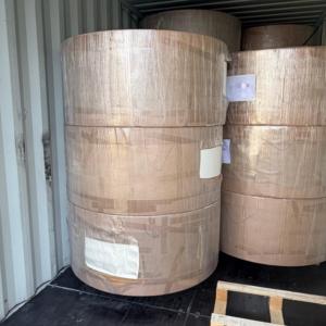 กล่องอาหารแบบนำกลับบ้าน วัตถุดิบกระดาษเคลือบ PE ม้วนกระดาษเยื่อไม้บริสุทธิ์ เกรดอาหาร ป้องกันน้ำมันได้สองด้าน ม้วนจัมโบ้ ขนาดกว้างตามสั่ง - Product Image 5