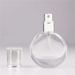 Bouteille de parfum en verre de haute qualité Bouteille de parfum haut de gamme personnalisée Bouteille de parfum de 30ml 50ml 100ml - Product Image 4