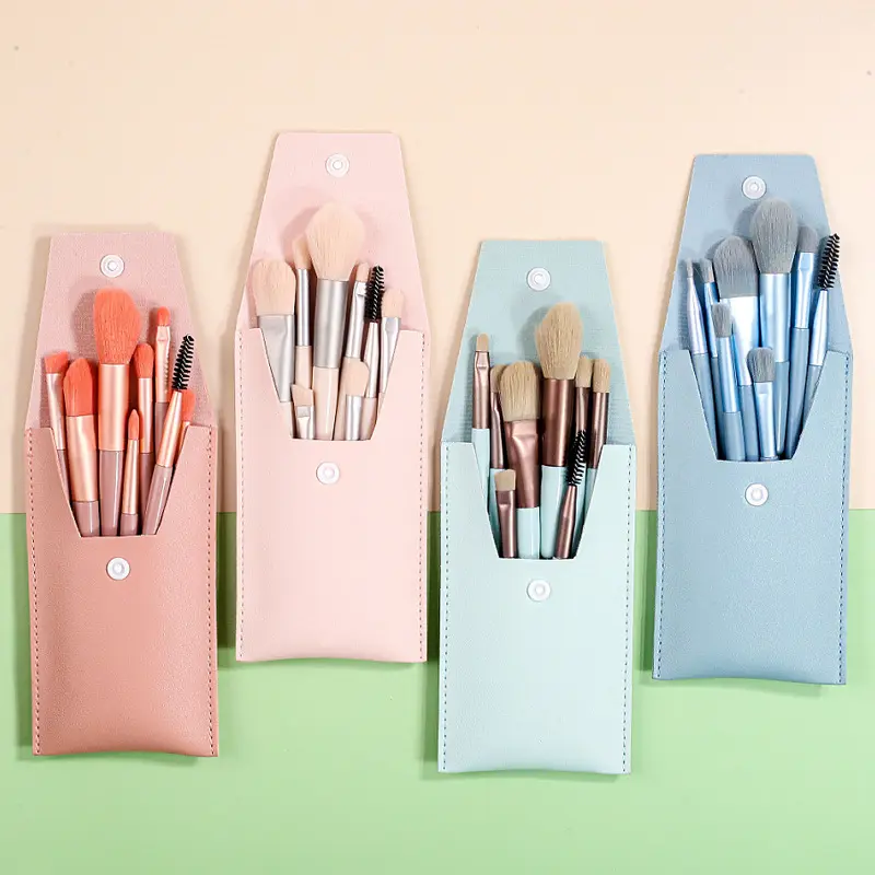 2024 New Hot Sale 8 Makeup eye Brush Set Color Wooden Handle With Bag Makeup Brush cosmetic Set