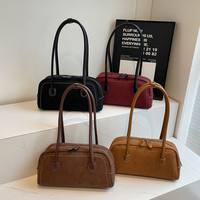 Sac à main rectangulaire en daim de luxe personnalisé, imperméable, grande capacité, pour les trajets quotidiens, avec bandoulière en cuir