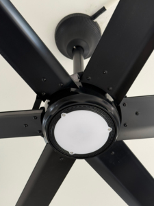 Ventilador <span class=keywords><strong>de</strong></span> Techo VFans <span class=keywords><strong>de</strong></span> 60-120 Pulgadas con Velocidad Ajustable y Luz, Gran Volumen <span class=keywords><strong>de</strong></span> Aire, Ventilador Eléctrico para Centros Deportivos y Bibliotecas - Product Image 1