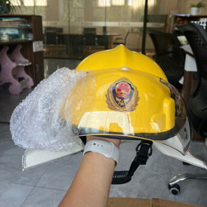 EN443 <span class=keywords><strong>Tipo</strong></span> <span class=keywords><strong>B</strong></span> Bombero <span class=keywords><strong>Casco</strong></span> <span class=keywords><strong>de</strong></span> bomberos Protección contra incendios Bombero <span class=keywords><strong>Seguridad</strong></span> <span class=keywords><strong>Casco</strong></span> antiimpacto - Product Image 2