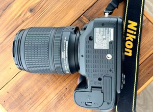 Used Original High Image Quality Digital Camera D7200 Kit 18-140mm Zoom Lens APS-<b>C</b> Frame Camera - Product Image 5