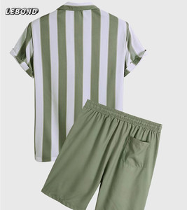 2022 été <span class=keywords><strong>Chic</strong></span> imprimé chemise et short 2 pièces hommes ensembles mode bouton vers le bas hauts et Shorts de plage tenues de vacances - Product Image 4