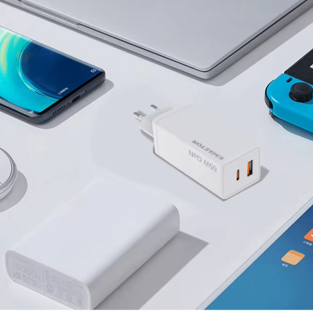 Factory Direct QC3.0 65W GaN PD Wall Usb Fast Charger 2 Port Travel Adapter Fast Charger for Iphone Laptop Desktop Macbook
