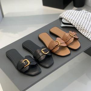Sandalias Planas con Hebilla y Punta Cuadrada para Mujer, Estilo Vintage, para Vacaciones al Aire Libre, con Una Sola Tira, Venta al Por Mayor, Verano 2026 - Product Image 1