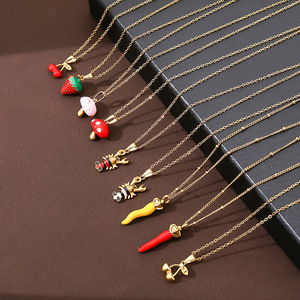 Colliers pendentifs mignons en émail (fruits, homard, champignon) plaqués or 18 carats en acier inoxydable, colliers délicats pour femmes, vente en gros - Product Image 1