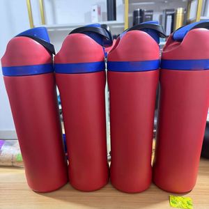 Thermos personnalisé sur mesure de 24 oz, à double paroi, en acier inoxydable, nouveau logo rouge et bleu - Product Image 4