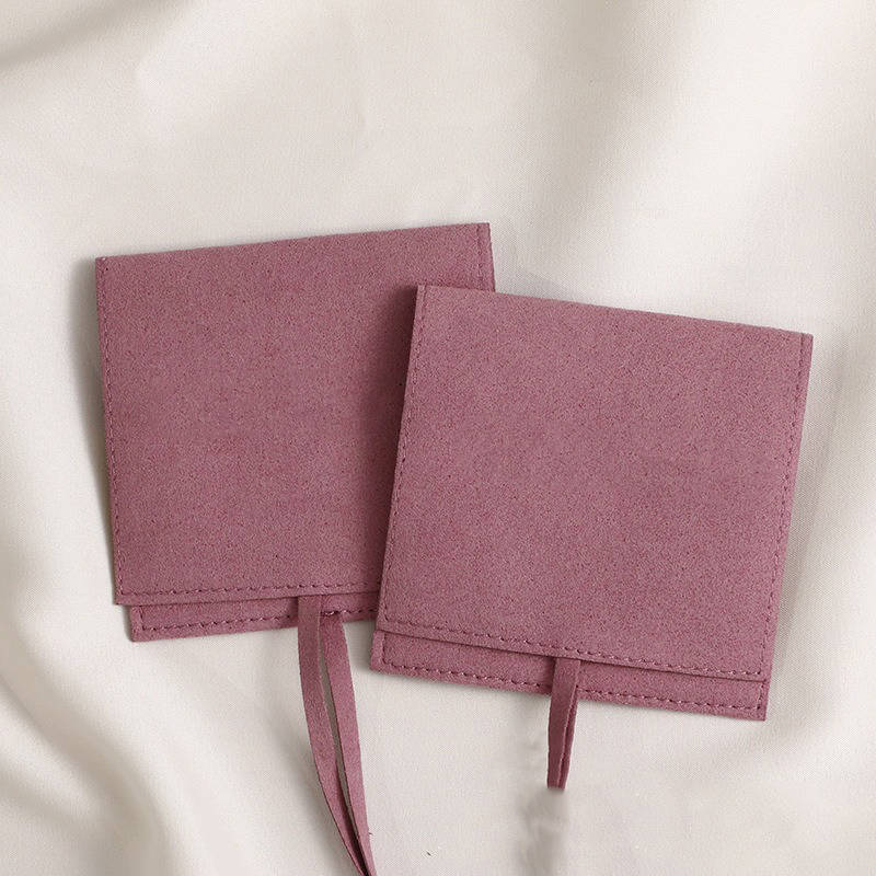Violet foncé