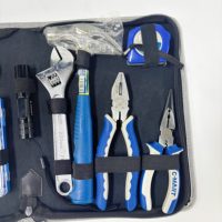 Ensemble d'outils à main pour la maison de 18 pièces : Ensemble d'outils de réparation domestique multifonctionnel et polyvalent avec sac à outils portable