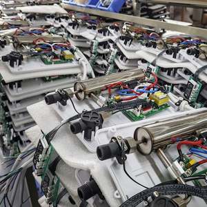 Meilleur 6000W 220V salle de bain électrique douche à eau chaude instantanée faible consommation télécommande LED température classe B hôtel utilisation - Product Image 6