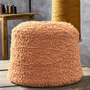 100% 폴리에스터 비 흘리기 하프 벨벳 원사 가정용 의류 모자 양말 염색 고강도 단면 니트 수제 원사 - Product Image 5