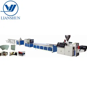 Máquina de fabricación de paneles de techo de PVC, línea de producción de extrusión de perfiles de suelo de madera