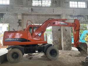 Corée du sud Utilisé Pelle sur Pneus Doosan DH150w-7/15 Tonnes Offre Spéciale Au Pakistan - Product Image 4