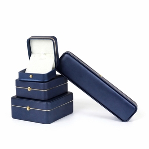Minimalist Jewelry Set Box Luxury Flip Top PU <b>Leather</b> Jewelry Gift Box Velvet Insert Tray Embossing Custom Logo Factory Supply - Product Image 3