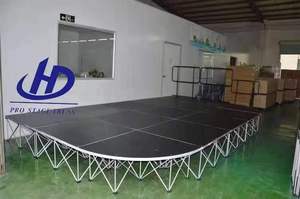 Plataforma de Escenario Portátil Modular Desmontable de Aluminio Plegable Rectangular para Conciertos al Aire Libre y Exhibiciones en Iglesias - Product Image 3