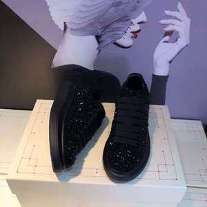 Zapatos Deportivos Casuales de Exterior para Hombre y Mujer, de Diseño de Marca de Lujo, con Suela Gruesa, Retro, con Incrustaciones de Diamantes, al Por Mayor - Product Image 4