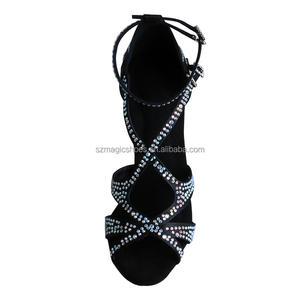 Nouveau Style Femmes <span class=keywords><strong>Chaussures</strong></span> 2024 Sandale <span class=keywords><strong>De</strong></span> <span class=keywords><strong>Danse</strong></span> avec Petites Perles - Product Image 2