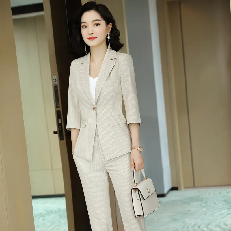 Wholesale New Design Elegant 2 pcs Ladies Suit Women