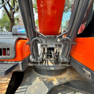 Excavatrice minière de 30 tonnes presque neuve et de haute qualité, Doosan 300LC-9C, excavatrice hydraulique sur chenilles d'occasion - Product Image 3