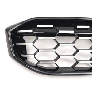 Mise à niveau de la lumière lumineuse Glowing Glossy Black Frame <span class=keywords><strong>Chrome</strong></span> Diamond Grills Grill pour <span class=keywords><strong>BMW</strong></span> 2023-2024 Série 3 G20 G21 51719632871 - Product Image 4