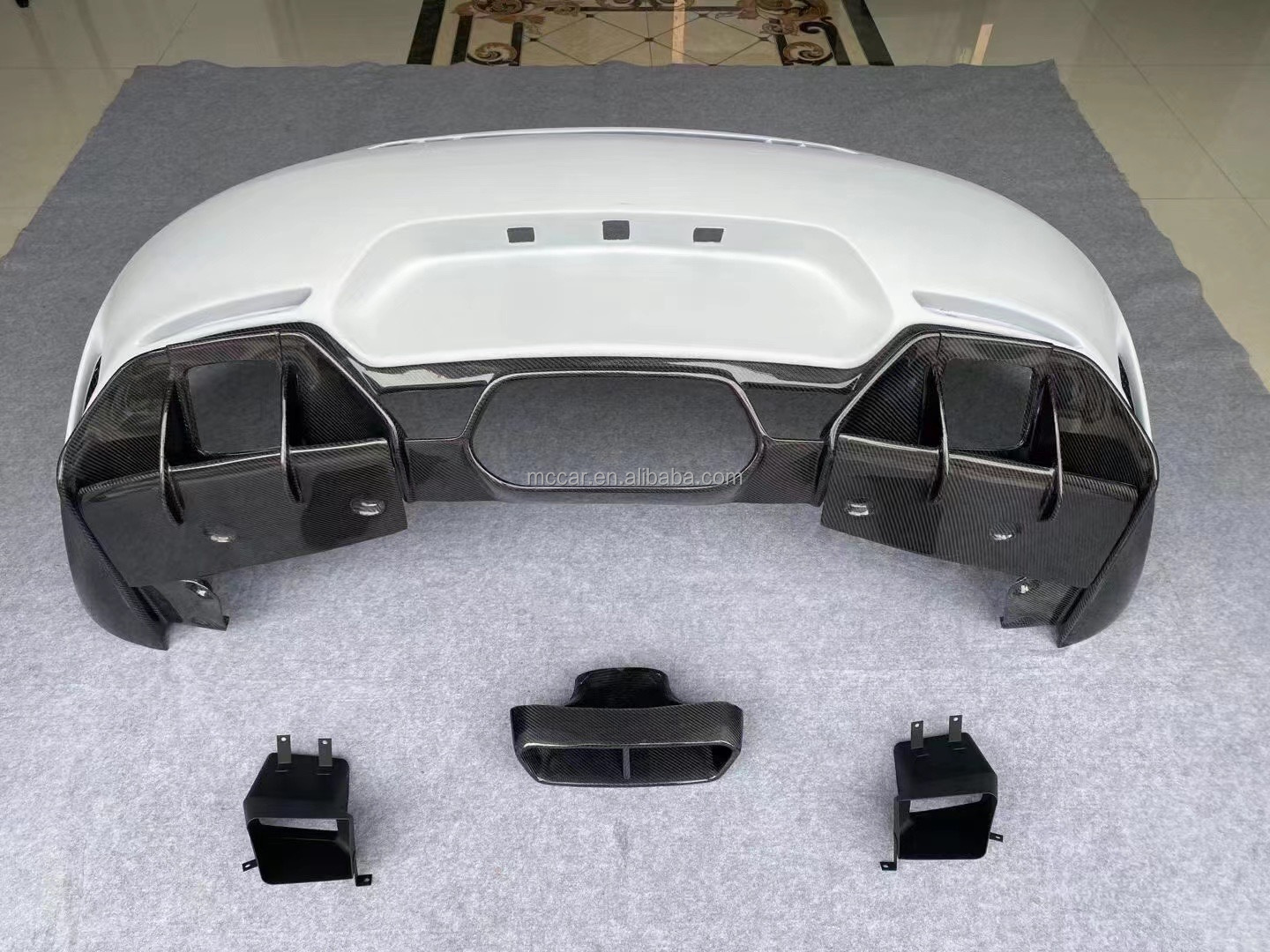 ベンツボディ メルセデスベンツAMGGT GTS GTCクーペGTRボディキット用AMGGTR