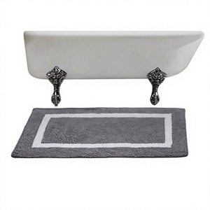 Tapis de bain de luxe en coton de qualité supérieure, motif floral, écologique, antidérapant, absorbant, lavable en machine, fabriqué par ITHL - Product Image 1