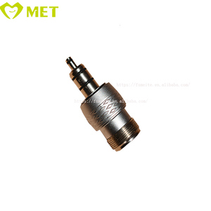 Pieza de mano <span class=keywords><strong>Dental</strong></span> rápido conector de acoplamiento <span class=keywords><strong>dental</strong></span> 4 agujeros 2 Agujero conector rápido para turbina de aire de mano - Product Image 3