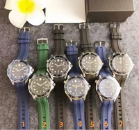 Montre de plongée mécanique, bracelet en acier inoxydable, verre saphir, aiguilles lumineuses, affichage de la date, lunette rotative, résistante à l'eau