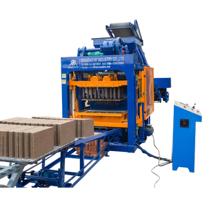 Machine à fabriquer des blocs creux en béton QT4-25 avec fonctionnement automatique à pression hydraulique et haute sécurité en vente - Product Image 5