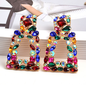 <span class=keywords><strong>Orecchini</strong></span> in lega stile bohémien di nuovo Design stile femminile <span class=keywords><strong>orecchini</strong></span> esasperati geometrici con diamanti - Product Image 1