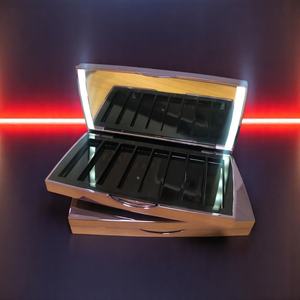 Palette d'ombres à paupières mignonnes avec lumière LED - Product Image 2