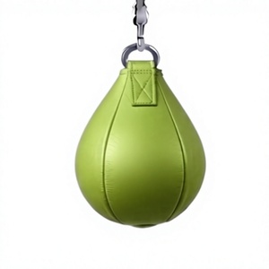 Sac de frappe en caoutchouc vert avec fonction de réglage en hauteur pour la pratique de la boxe pour les adolescents, utilisation universelle - Product Image 1