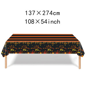 Nappe d'Halloween jetable Yunik en PE 60x90 pouces pour décoration de fête sur le thème de la maison hantée ou de la salle d'évasion - Product Image 5