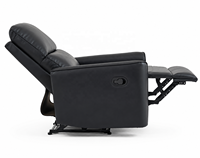 Fauteuil inclinable moderne en cuir noir avec structure en bois, accoudoirs incurvés réglables manuellement, fauteuil de salon