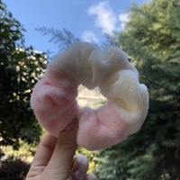 Vente en gros d'usine : Nouveauté hiver style coréen, chouchous faits main en peluche imprimé vache