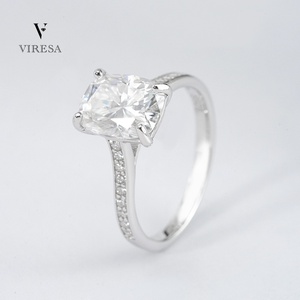 Alta Qualidade 3.0CT Mossanite Mulheres Jóias De Casamento S925 Sterling Silver Pass <span class=keywords><strong>Tester</strong></span> Diamante VVS GRA Moissanite Anel De Noivado - Product Image 3