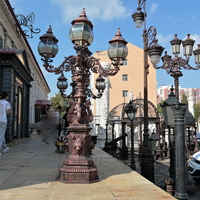 Farola Decorativa de Hierro Fundido Estilo Antiguo para Jardín en Venta