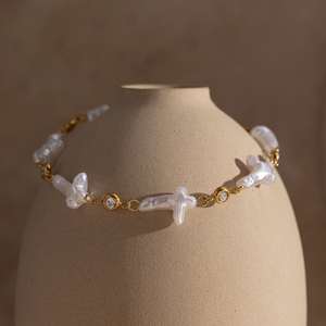 J & d 18k सोने की प्लेट स्टेनलेस स्टील ब्रेसलेट क्लासिक क्रॉस एक्रिलिक मोती सफेद घन - Product Image 5