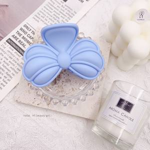 Pince à cheveux en plastique au design OEM, nouvelle mode populaire, accessoire pour cheveux en forme de nœud, couleur bonbon - Product Image 5