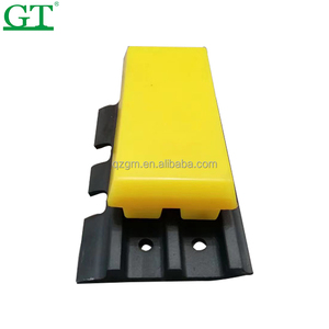 Patins en caoutchouc pour chaînes en acier PC35, qualité OEM, à boulonner, pour excavatrices, patins de chenilles en caoutchouc à clipser - Product Image 6