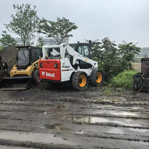 Muy buena marca <span class=keywords><strong>Bobcat</strong></span> Usado América motor diesel Neumáticos Skid Steer Mini Loader S450 Mini Loader Skid Steer Loader - Product Image 1