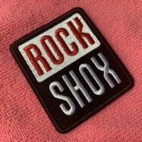 Meilleur emblème brodé en tissu sergé 3D pour vêtements d'extérieur, sans MOQ, prix abordable, patch brodé pour costumes