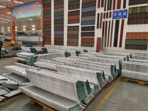 Moderne Steen Gecoate Dakplaat Kleurrijke Niet-Organische Materialen Hittebestendige Steen Metalen Gecoate Dakpannen Schimmel Weerstand - Product Image 6