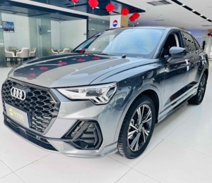 Acceptation des commandes personnalisées – <span class=keywords><strong>Audi</strong></span> <span class=keywords><strong>Q3</strong></span> <span class=keywords><strong>35</strong></span> <span class=keywords><strong>TFSI</strong></span> 7 vitesses, double embrayage, essence, automatique, Performance Premio, véhicule d'occasion à prix équitable - Product Image 1