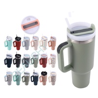 Tasse en acier inoxydable de 40oz avec logo personnalisé avec paille 2.0 gobelet tasses à café de voyage pour cadeaux de Noël à revêtement métallique de voyage