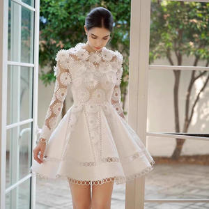 เดรสสั้นเอวอ่อนโยนเดรสสั้นสีขาวผ้าทูลจากร้านบูติกใหม่ดีไซน์แบบ<span class=keywords><strong>เวียดนาม</strong></span> - Product Image 3