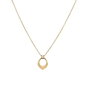 Inspire Jewelry Stainless Steel Durable No Fading Affordable Chic Elegant 18K Gold Plated Fashion Jewelry Small Helios Necklace