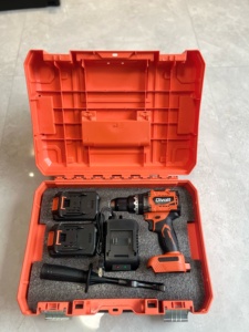 Qivolt Kit Combo 18V Brushless Senza Fili: Trapano <span class=keywords><strong>Tassellatore</strong></span>, Avvitatore <span class=keywords><strong>a</strong></span> Impulsi, Avvitatore <span class=keywords><strong>a</strong></span> Massa Battente, <span class=keywords><strong>Smerigliatrice</strong></span> con <span class=keywords><strong>Batteria</strong></span>, Caricabatterie <span class=keywords><strong>e</strong></span> Valigetta - Product Image 2